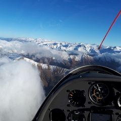 Flugwegposition um 13:53:27: Aufgenommen in der Nähe von Gemeinde Navis, Navis, Österreich in 3161 Meter
